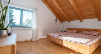 von_poll_real_estate_property_25166037_image_12