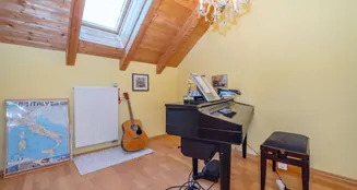 von_poll_real_estate_property_25166037_image_15