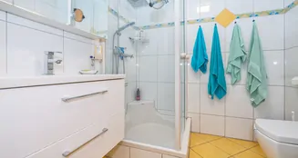 von_poll_real_estate_property_25166037_image_10