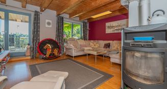 von_poll_real_estate_property_25166037_image_6