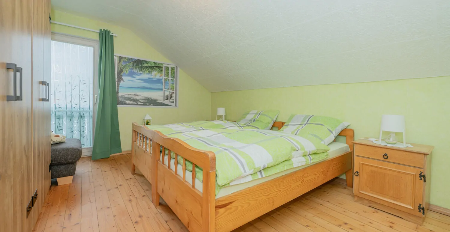 Schlafen 1 OG Altbau