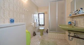 von_poll_real_estate_property_25345030_image_37