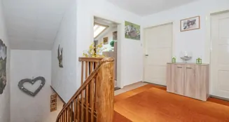 von_poll_real_estate_property_25345030_image_32