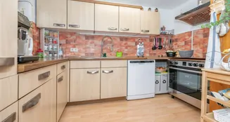 von_poll_real_estate_property_25345030_image_23