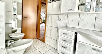 von_poll_real_estate_property_25166033_image_3