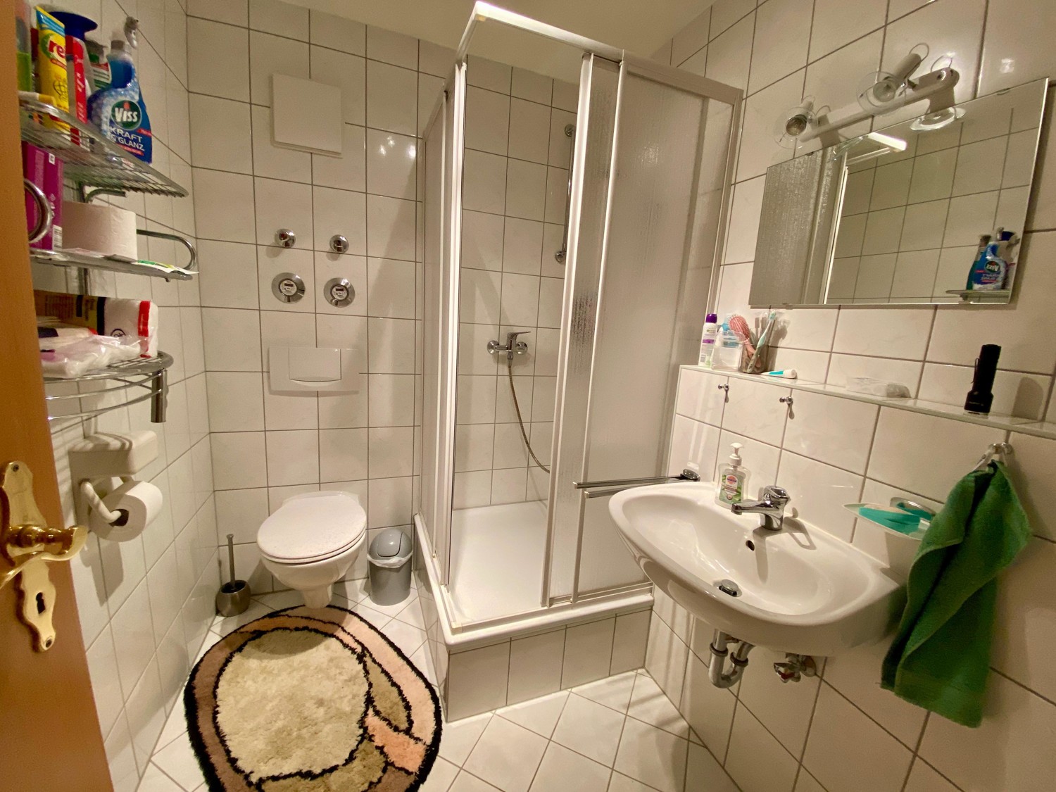 Möblierte Zwei-Zimmer-Erdgeschosswohnung
