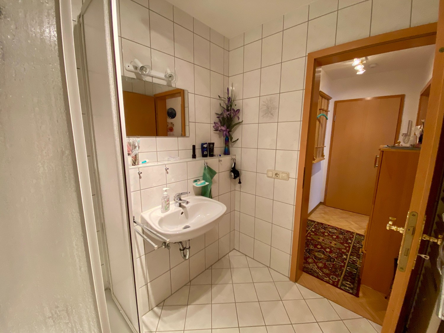 Möblierte Zwei-Zimmer-Erdgeschosswohnung