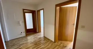 von_poll_real_estate_property_25345033_image_11