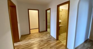 von_poll_real_estate_property_25345033_image_8