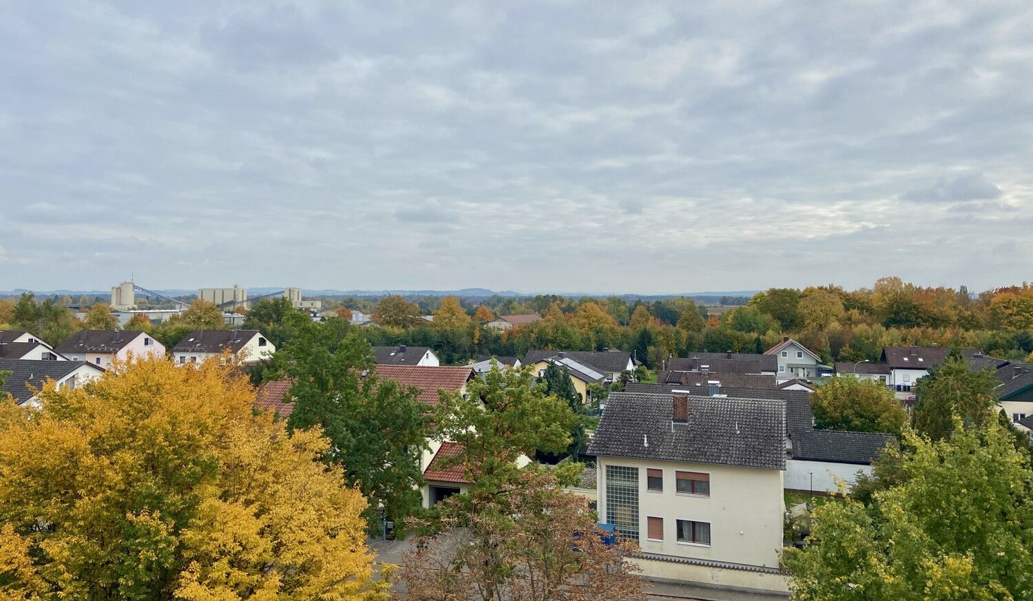 Dreizimmer-Wohnung mit Fernblick