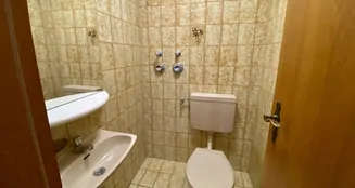 von_poll_real_estate_property_25345033_image_8