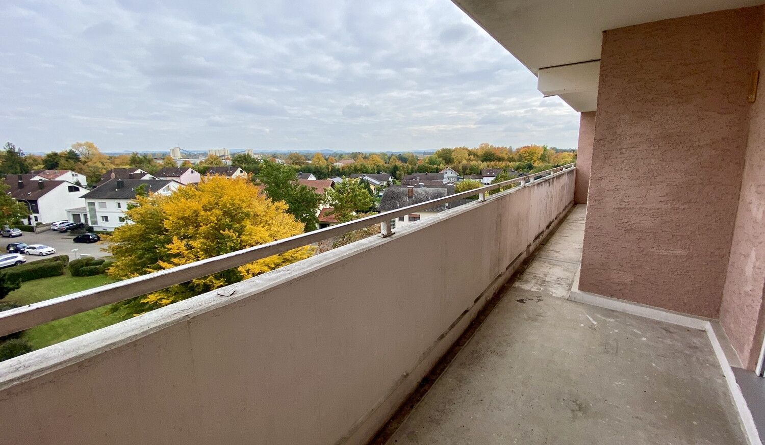 Dreizimmer-Wohnung mit Fernblick