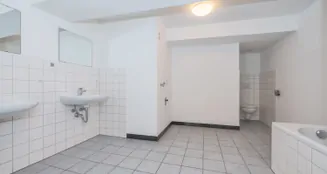 von_poll_real_estate_property_25166042_image_11