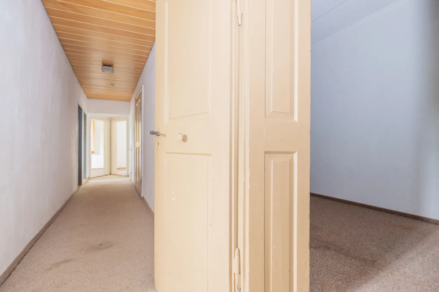 Listed building complex - Large, mature property - Let your ideas run wild