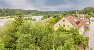 von_poll_real_estate_property_25345029b_image_1