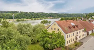 von_poll_real_estate_property_25345029b_image_0