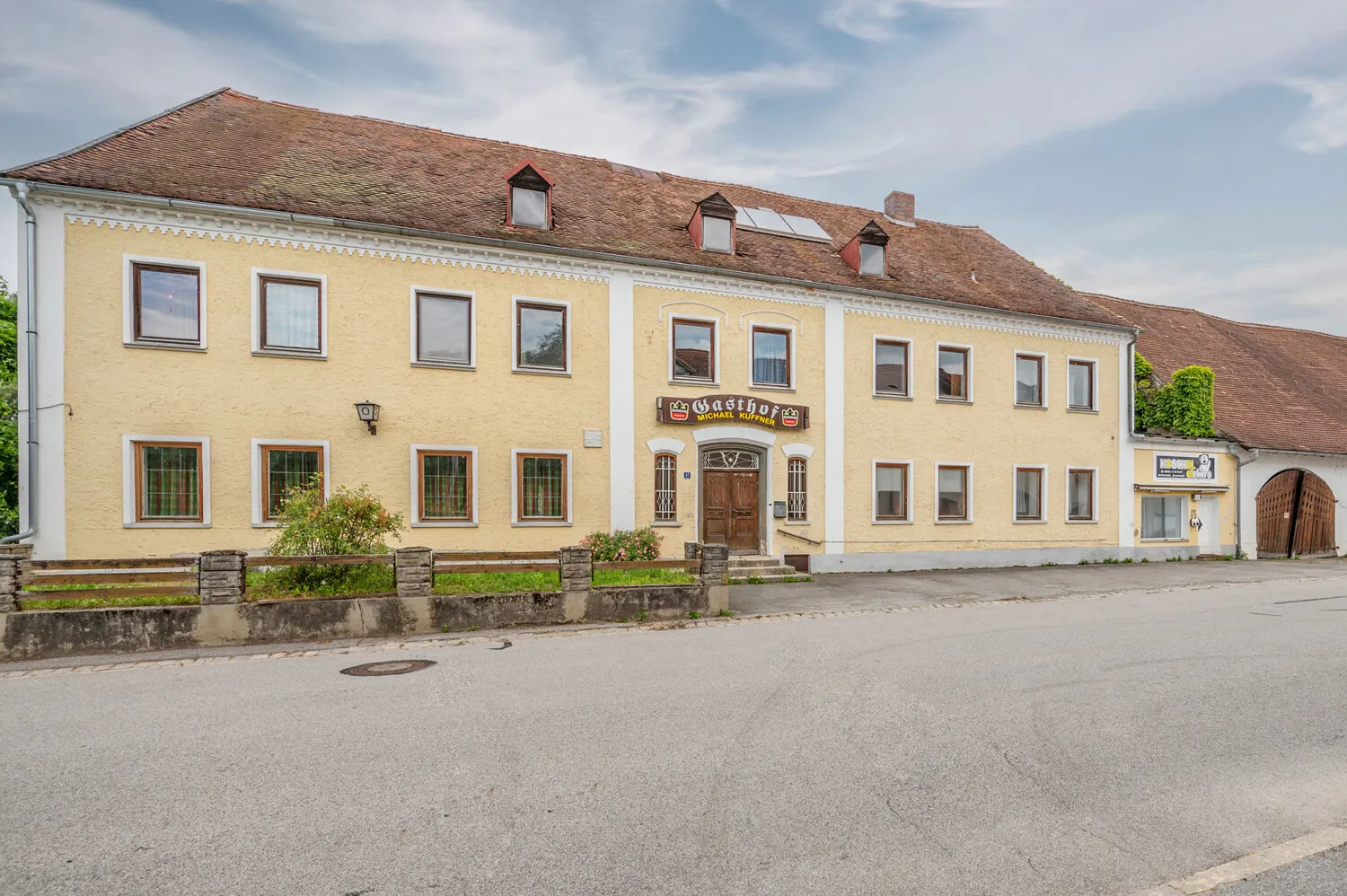 Ensemble immobilier classé - Vaste propriété arborée - Laissez libre cours à votre imagination