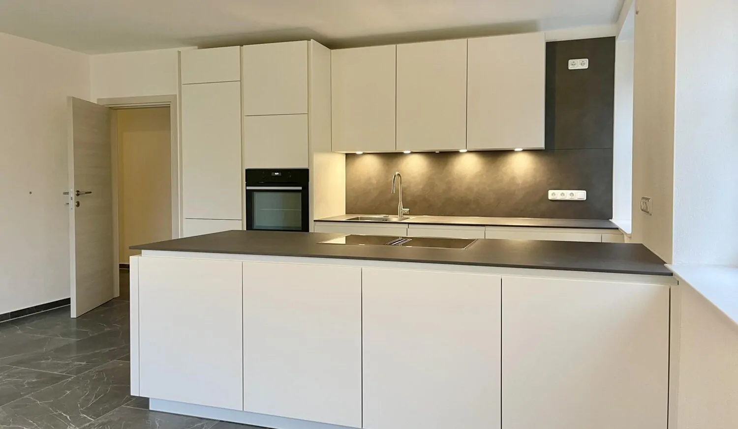 Küche (Beispiel UG)