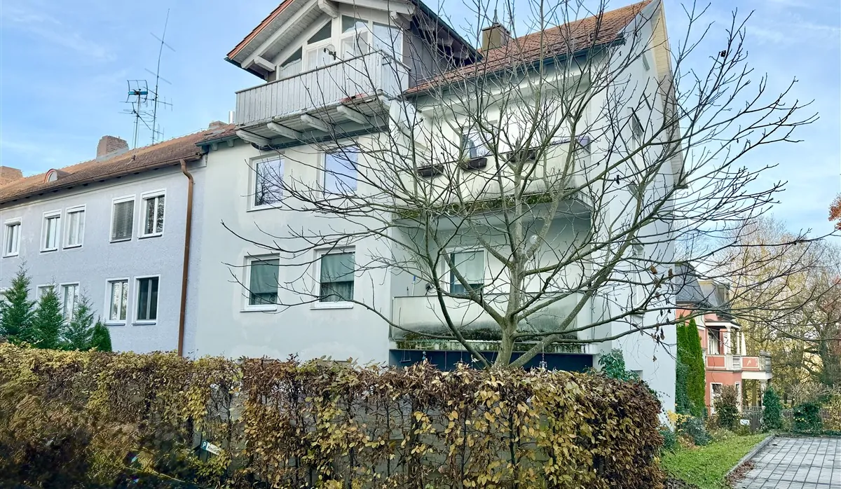 Attraktives 4-Parteinhaus in zentraler Lage als stabiles, nachhaltiges Investment