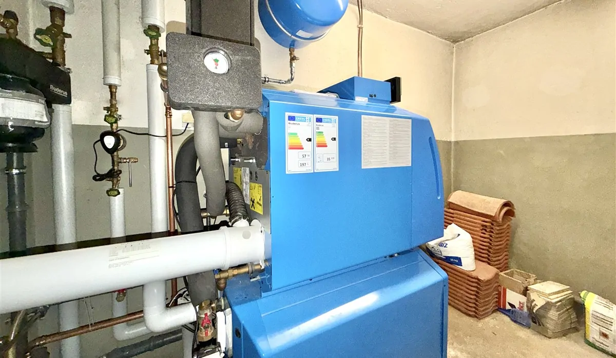 Attraktives 4-Parteinhaus in zentraler Lage als stabiles, nachhaltiges Investment