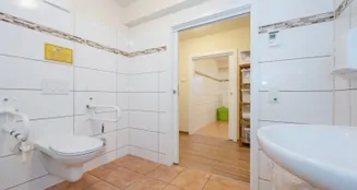 von_poll_real_estate_property_26345002_image_23