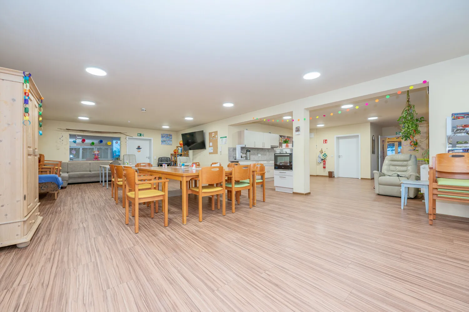 Interessante Kapitalanlage
Vermietete Tagespflegestation
Mietvertrag bis 
28.02.2034 (20 Jahre)