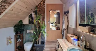 von_poll_real_estate_property_25166048_image_7