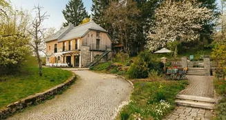 von_poll_real_estate_property_26166001_image_12