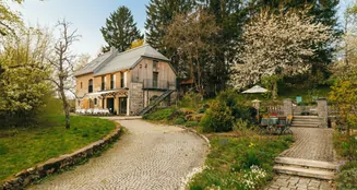 von_poll_real_estate_property_26166001_image_12