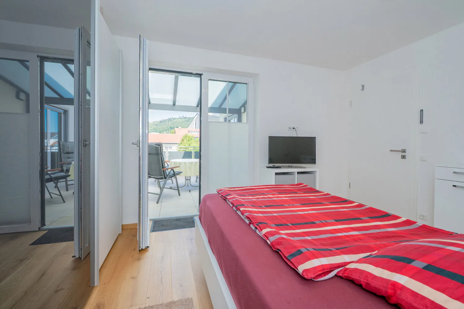 Schlafzimmer 1