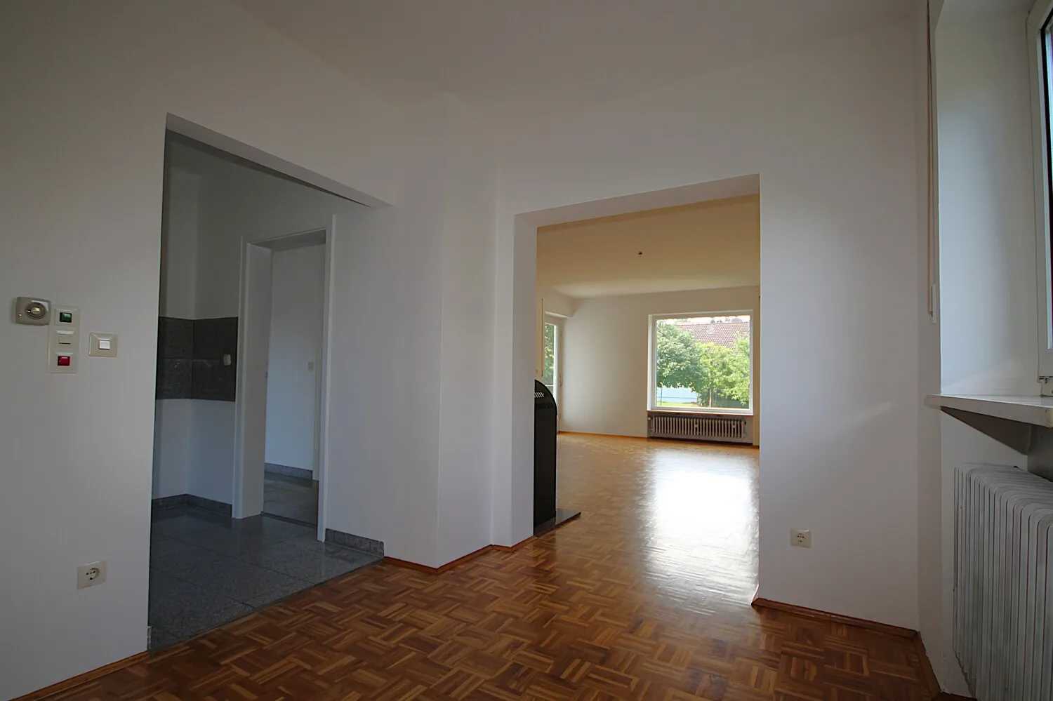 Großzügiges Einfamilienhaus mit großem Garten