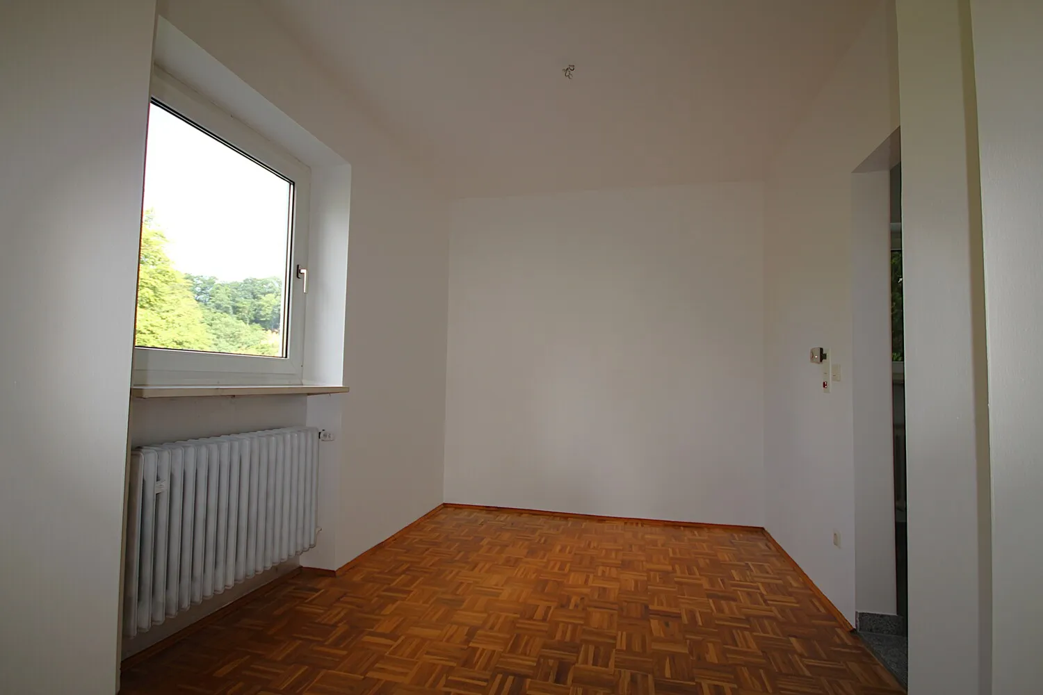Großzügiges Einfamilienhaus mit großem Garten