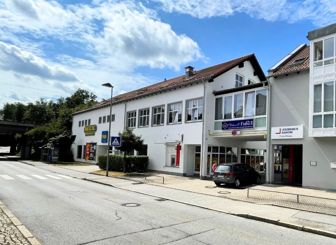 Front Hennebergerstr.