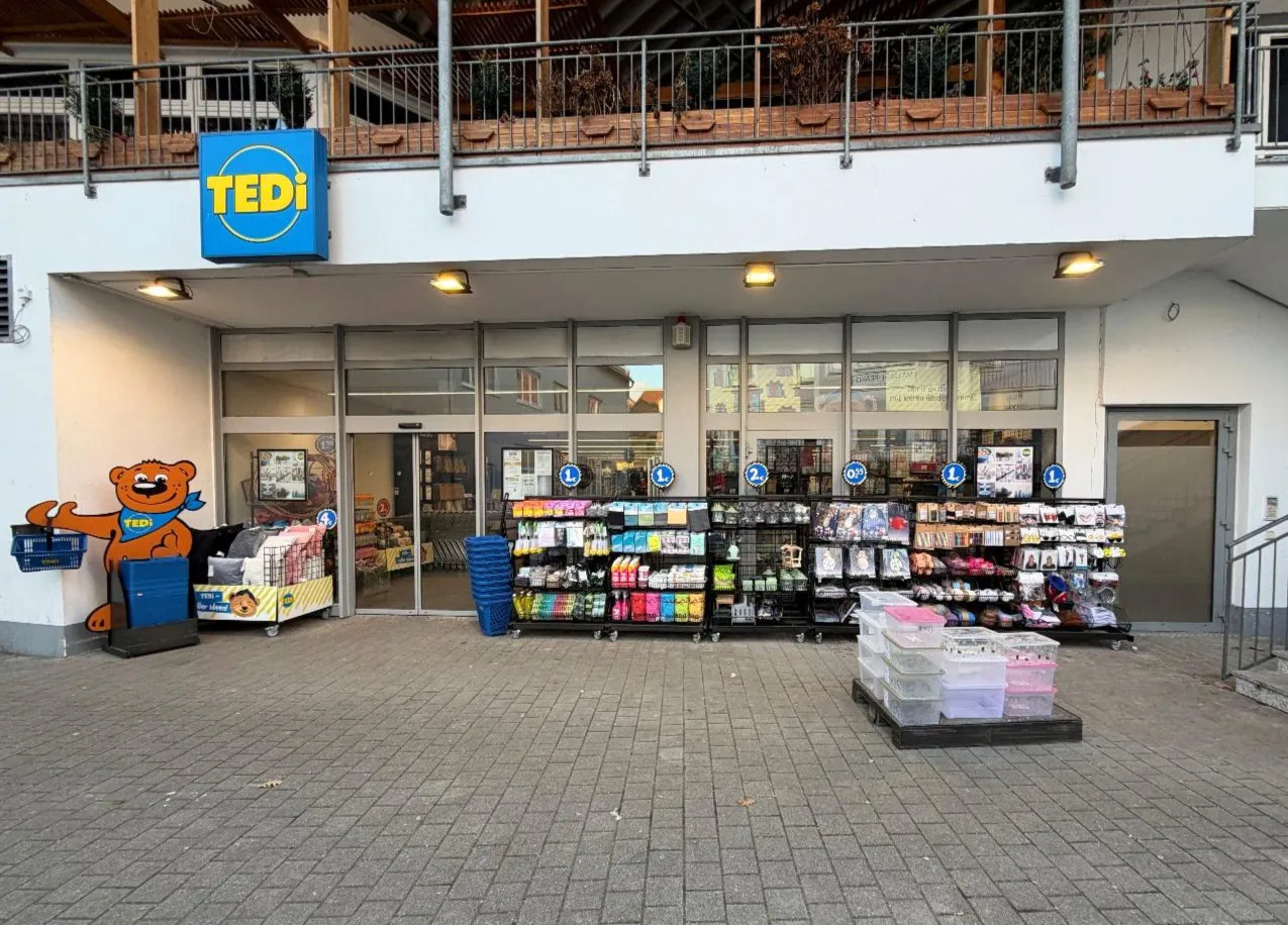 TEDI Eingangsb. außen