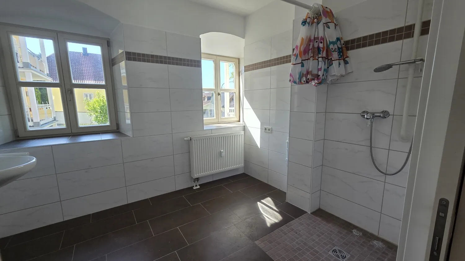 Lichtdurchflutete 2-Zimmer-Wohnung mit Balkon und Parkettkomfort