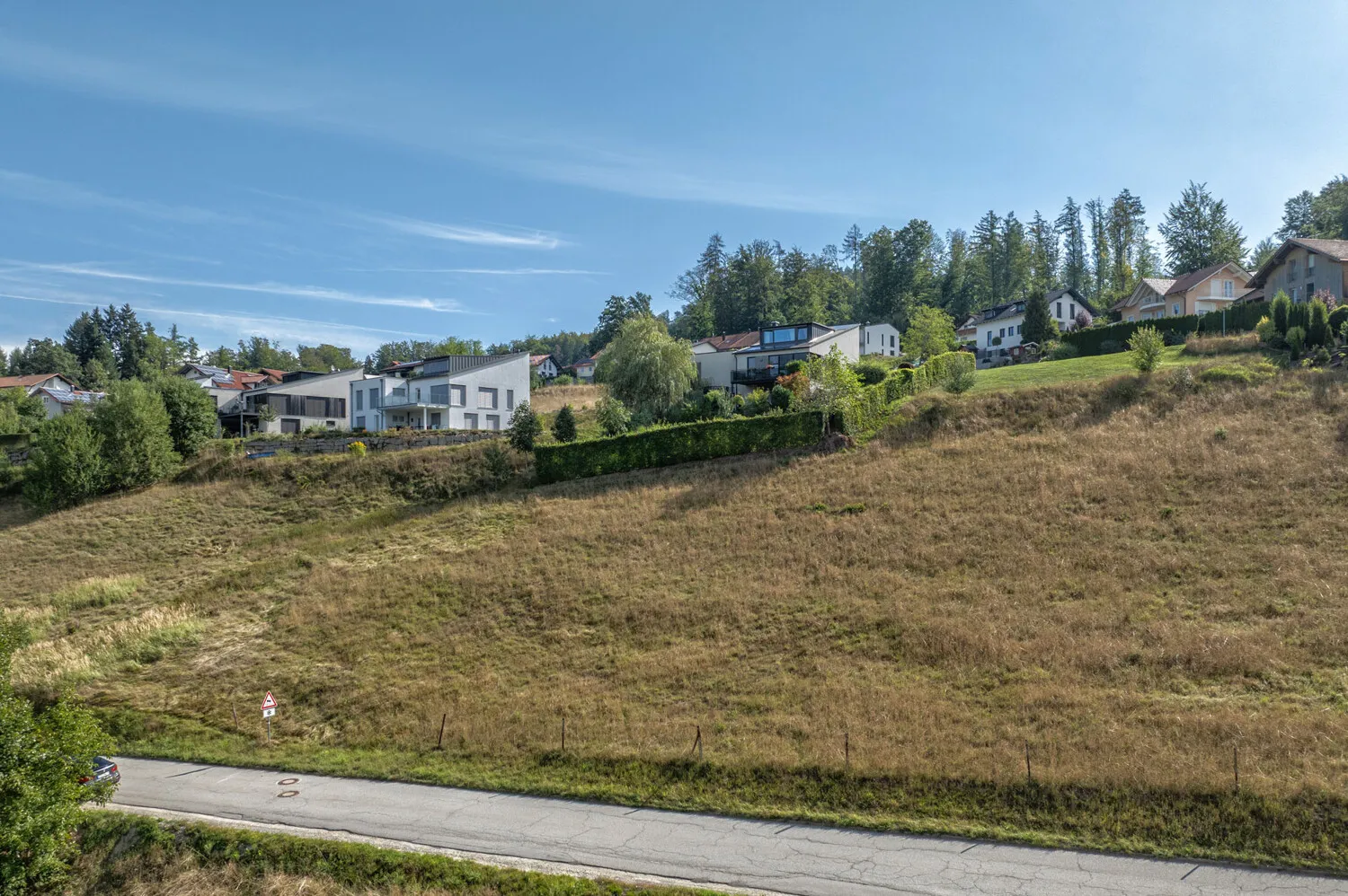 Vier Grundstücke für vier Häuser
mit je 5 Wohnungen 
Gesamtwohnfläche ca. 1575 m²