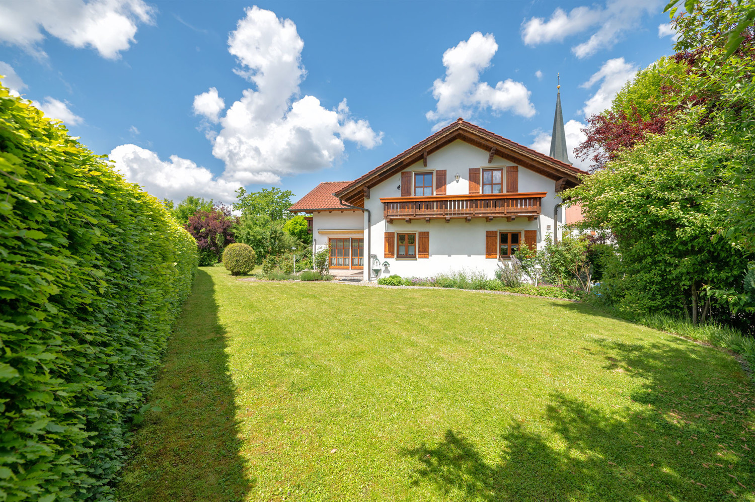 Charmantes Einfamilienhaus mit großem Garten und viel Potenzial