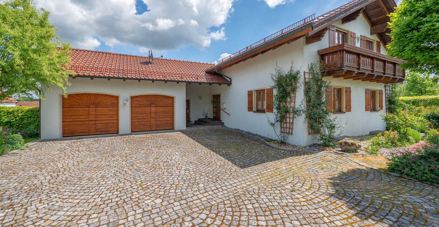 Charmantes Einfamilienhaus mit großem Garten und viel Potenzial