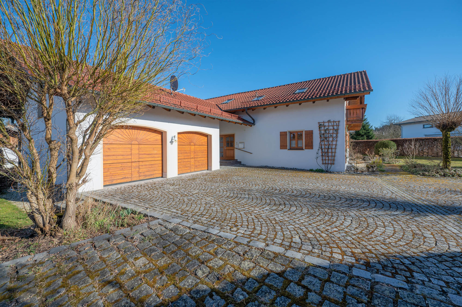 Charmantes Einfamilienhaus mit großem Garten und viel Potenzial