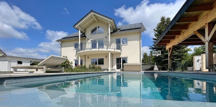 von Poll Immobilien GmbH