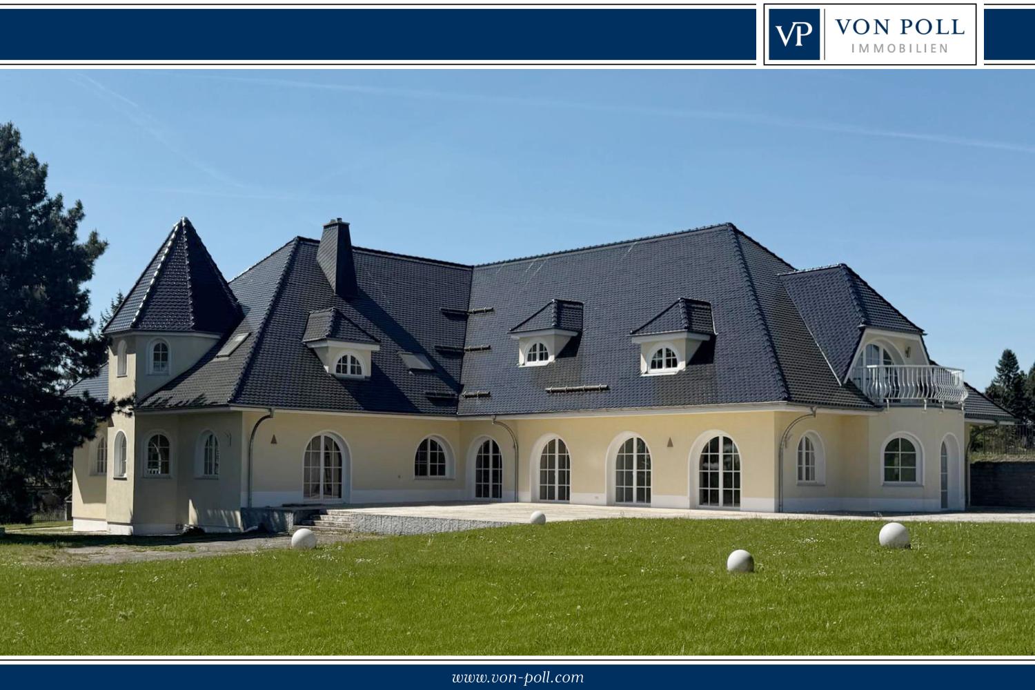VON POLL IMMOBILIEN