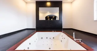 von_poll_real_estate_property_24158007_image_9