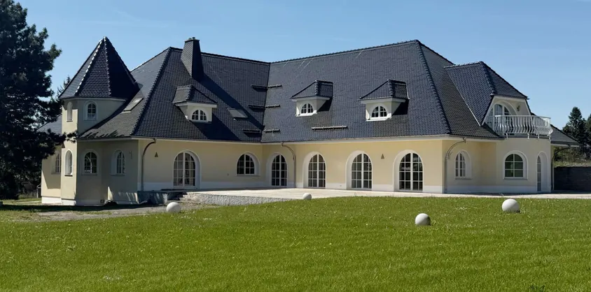 von Poll Immobilien GmbH