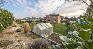 von_poll_real_estate_property_25077004_image_10