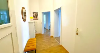 von_poll_real_estate_property_25077006_image_1