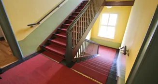 von_poll_real_estate_property_25077019_image_1