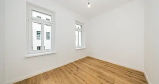 von_poll_real_estate_property_25077003_1_image_4