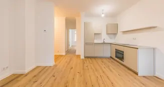 von_poll_real_estate_property_25077003_4_image_0