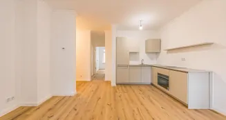 von_poll_real_estate_property_25077003_4_image_0