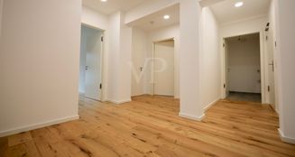 von_poll_real_estate_property_25077015_image_2